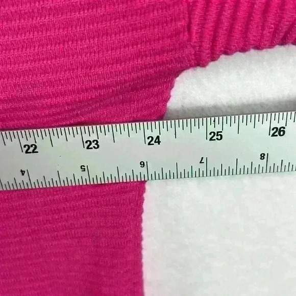 Chelsea & Theodore Women's Sweater Size L Pink Mock Neck Oversized - Picture 8 of 8